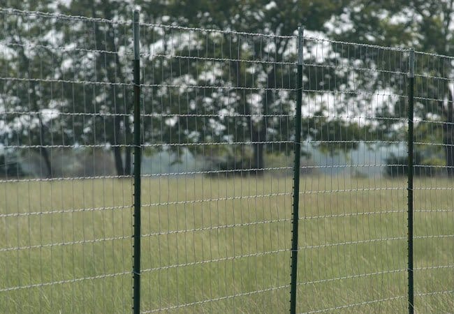 Hinged Joint Fence2